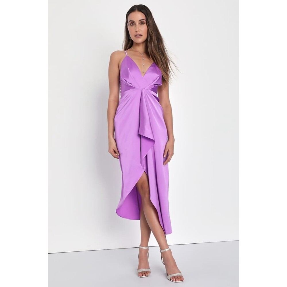 Lulu's Lavender Twist-Front Midi Dress